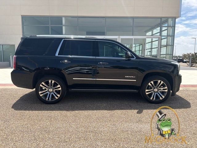 2019 GMC Yukon — interior view