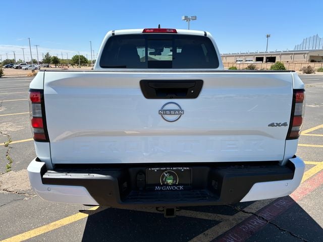 2026 Nissan Frontier — detail view