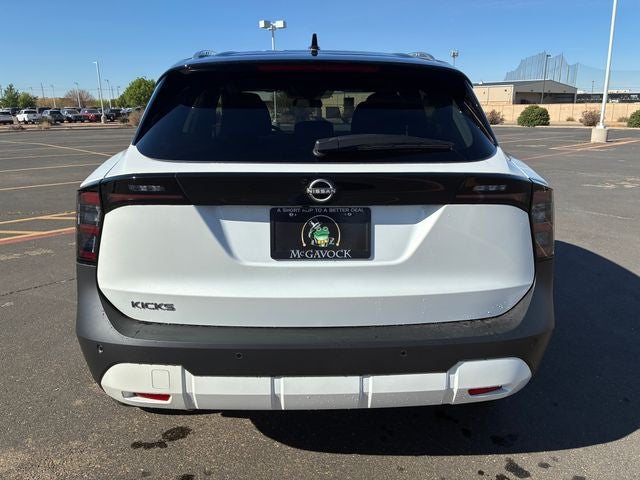 2026 Nissan Kicks — detail view