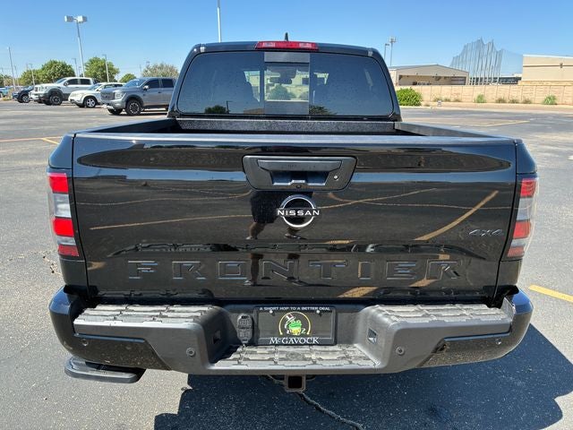 2026 Nissan Frontier — detail view