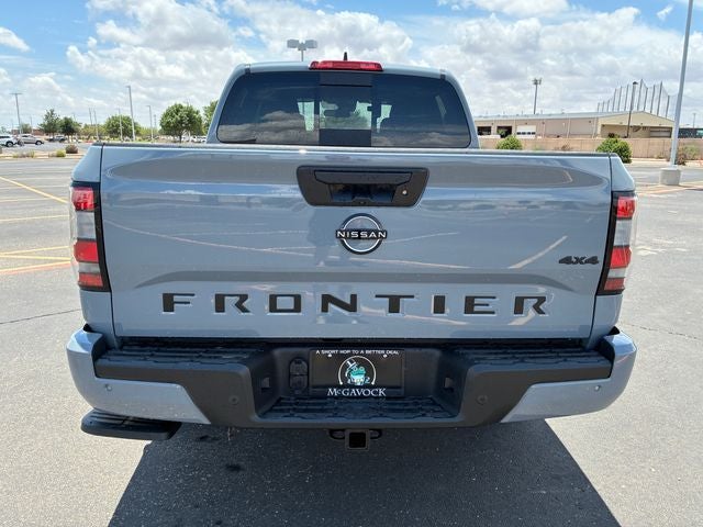 2026 Nissan Frontier — detail view