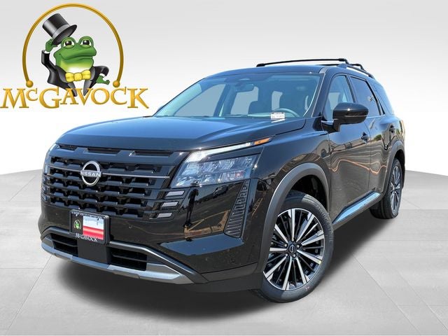 2026 Nissan Pathfinder Platinum in Super Black — front three-quarter view
