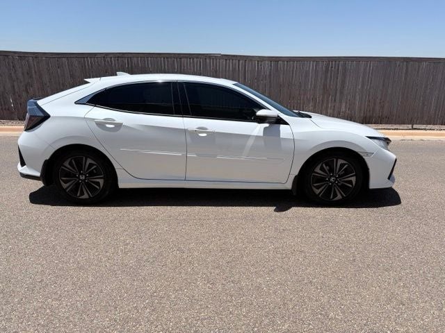 2019 Honda Civic — detail view