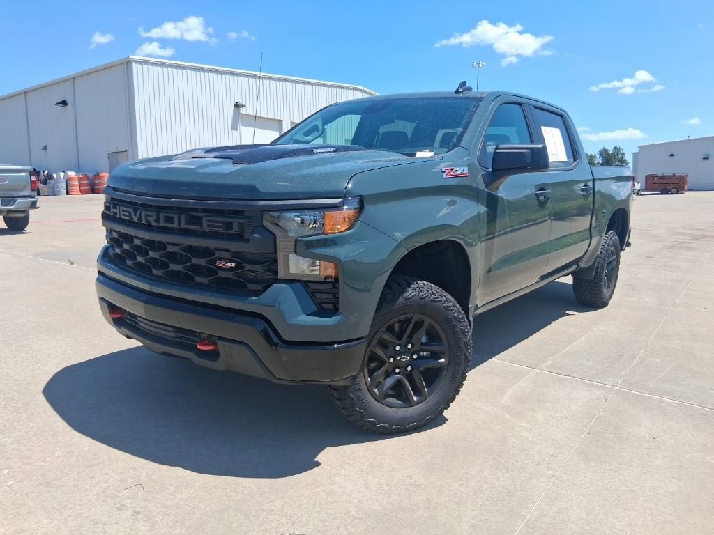 2026 Chevrolet Silverado 1500 Custom Trail Boss in Cypress Gray — front three-quarter view